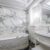 Łazienka marmurowa: pomysły i aranżacje – podłogi, ściany, dodatki
